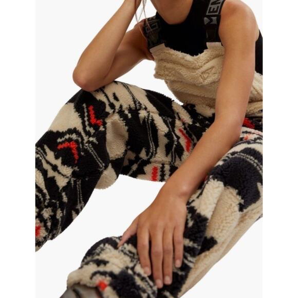 Free People FP Movement Hit the Slopes Printed Salopette Overalls Size XL - Picture 3 of 7